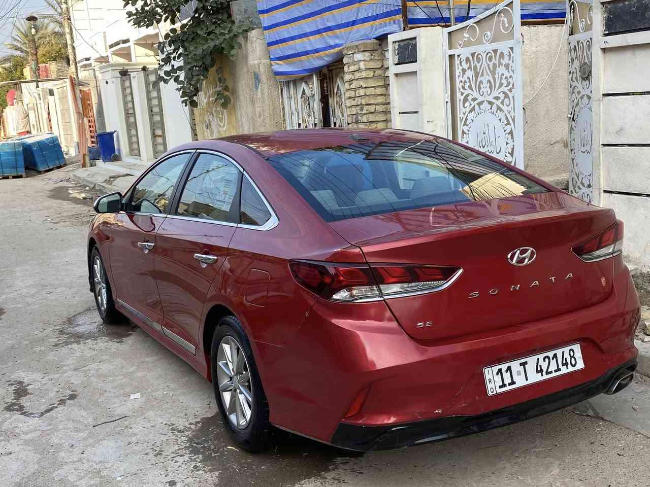 السلام عليكم 
سوناتا 2018 وارد امريكي
حادث جاملغ وباب سايق اريباك بس البرده
محرك 2400  كير AT محرك كير مامفتوح
رادار جانبي. نقط عمياء.  لايت زنون
سياره ليبل واحد. صور حادث بل منشور
سياره كلوب سيرفز مامشتغل بيها 
تبريد ثلج ⛄️ تدفه شغاله  هيتر جام
تخم تاير جديد شاده
شاشه كبيره كار بلي.  شاشه اعطال
داخل ابيض  تحديد مسار مانع تزحلق 
3 انضمه قياده ايكو نورمال سبورت
ماشيه 93 قابل لزياده 
مراوس حسب القناعه او بيع 
سعرها 128 ورقه وبيها مجال 
مكاني بغداد  التواصل ***********
بسمي. سنويه جددتها قبل شهر رقم جديد
