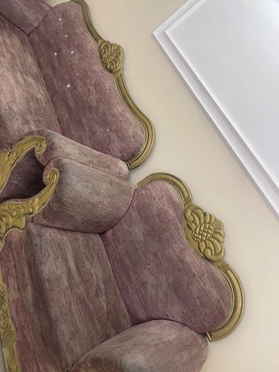 تخم عشر مقاعد مابي اي كسر مجرد يحتاج غسل السعر١٥٠


**إذا كنت صاحب هذا الإعلان وتريد حذفه لأي سبب، رجاءا أرسل رسالة إلى الدعم الفني**