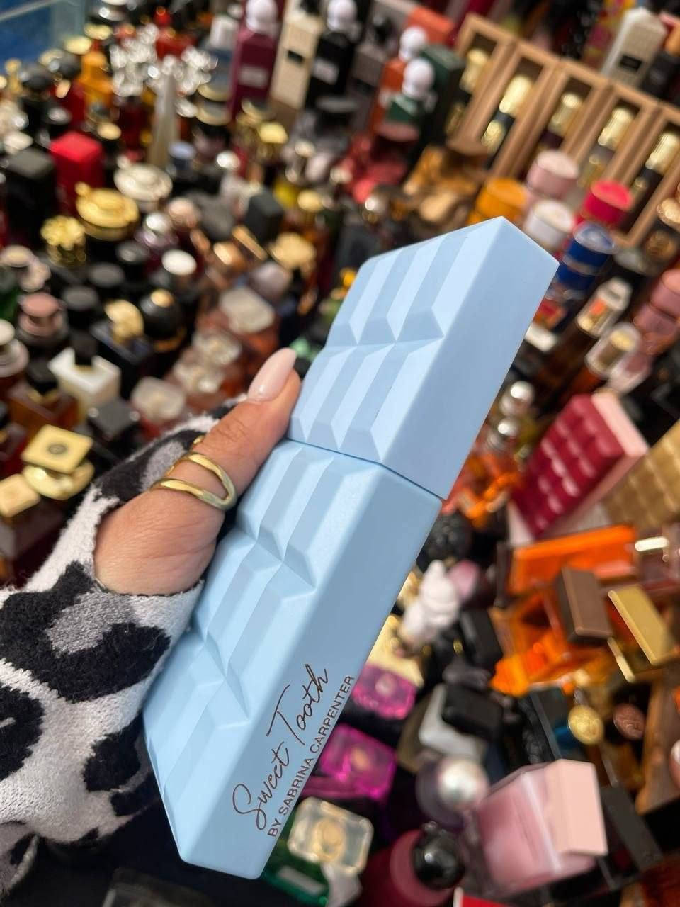 سويت توث بـ 4 سينت عظمه العظمه ♥️♥️♥️♥️

برفيوم جباااار وريحتهم وهم وحيات ربنا جمدااااان جدااااااا ♥️♥️♥️

سايز 100 ملي ي حلوين ♥️♥️♥️

السعر : 350ج 🔥🔥🔥🔥🔥🔥

روايحهم جباااااااره عن تجربه بجد 🔥🔥🔥🔥🔥🔥


**إذا كنت صاحب هذا الإعلان وتريد حذفه لأي سبب، رجاءا أرسل رسالة إلى الدعم الفني**