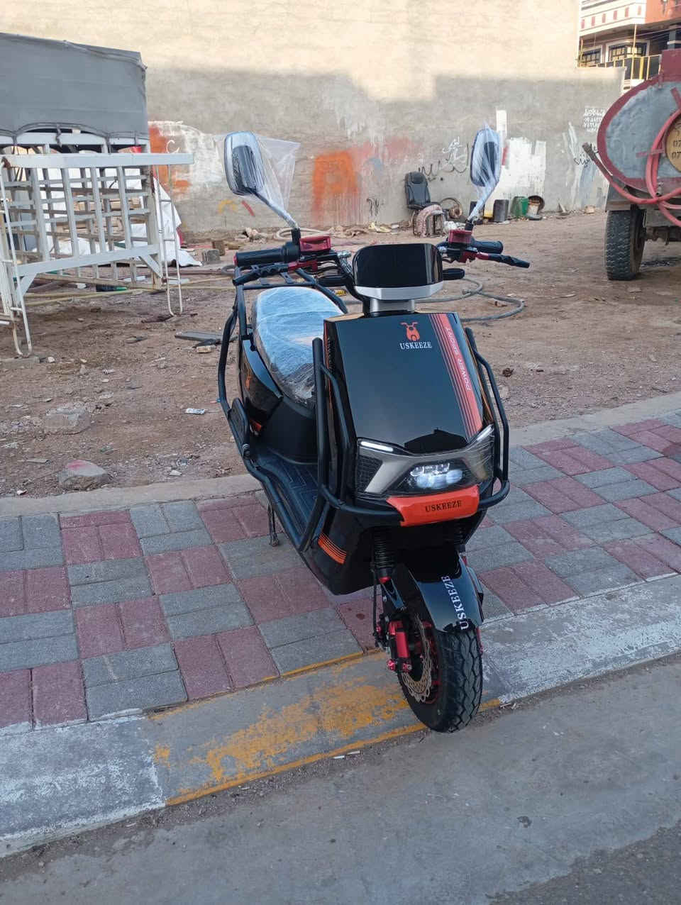 موطور شحن دبدوب للبيع
نوع سازوكي جديد ونضيف لون مميز
استخدام شهر1 تاخذه على الفحص شرط النضافه
ملف 2500 سرعه99 كهربائيات فول بطاريات جدد 
سويجات2 وبصمات2 وكرتات2 كلها موجوده معا الشاحنه 
السعر 700 وبي مجال قليل المكان التأميم القادسية الثانية 
للأستفسار:***********
