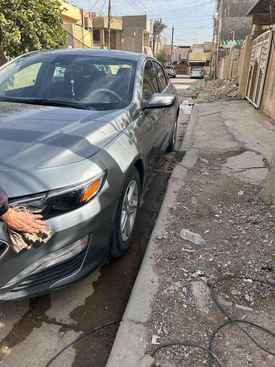 السلام عليكم سيارة ماليبو 2023 أمريكي كير مكينة خير من الله مكفولات تجي تاخذها الفيتر سونار جاهز وسيارة باسمي نفس اليوم تحويل ضررها ضربة باب صفح ومتروكة والتقرير موجود وجاهز مواصفات lt قطعتين تبريد ثلج ما حاجة نحجي بي مثبت سرعة وشاشة اندرويد اوتو ابل كار بلي ماشية 25 الف ميل فقط رايدها ب124 وبيها مجال شراي اتصل واني خادمك تدور غلب وتكسر لا تتصل
هذا رقمي  *********** سكني الاعلام
