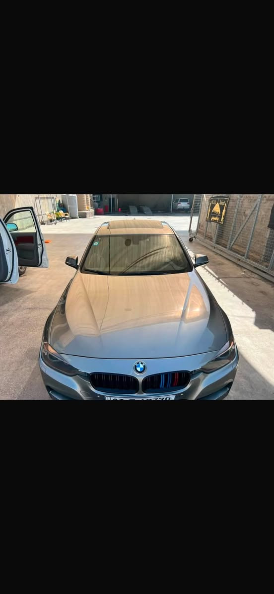 لسلام عليكم
للبيع BMW F30 2016 
مواصفات 
فتحه 
كشنات جلد 
كشنات كهرباء 
كشنات رياضي 
شفتات ستيرن
مري شفط 
شاشه كبيره 
السياره داخله تخريب يعني السياره بدون ضرر مكفوله هنا اني صبغت جاملغ خلفي وجاملغ امامي شخوط ابو دراجه شخطها 
وعندي صور السياره بسمي سنويه لل2031  
السياره جانيها صار 5 سنوات جاهزه ومابيها نقص برغي تجي اشوفها واحلا من الصور وخادم للطيبين  

***********
