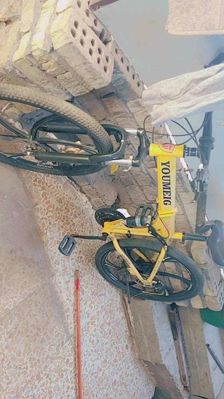 السلام عليكم عندي دراجه للبيع سعر 60  بي مجال  بغداد ***********
