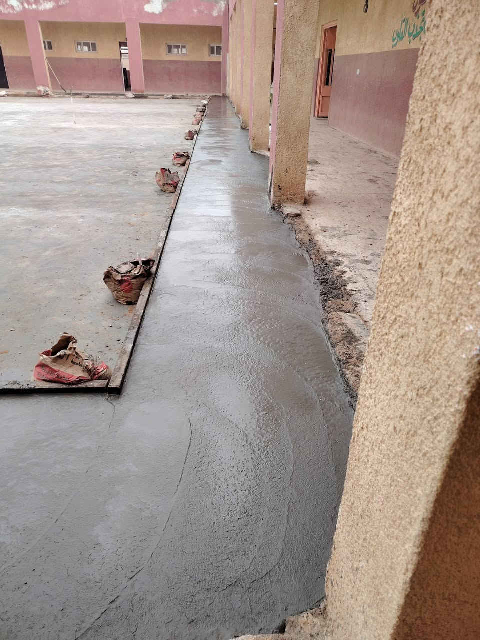 نشتغل حسب الطلب كرسته وعمل
مستعدون لصب وسقل وتنعيم الارضيات بلهلكوبتر
مستعدون لحدل التراب وحدل السبيس
مستعدون الترميم الارضيات كافه الارضيات
مستعدون لعمل كافه الارضيات
الاتصال أو مراجعه المحل ***********
أبو أيمن عمل كافه الارضيات
