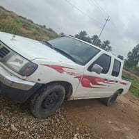 نيسان بيك اب • دبل قمره • ٢٠٠٢