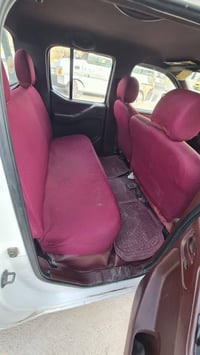 نيفارا موديل 2009. رقم سليمانيه. كير عادي سبع نمر السياره بلاديه بس بي...