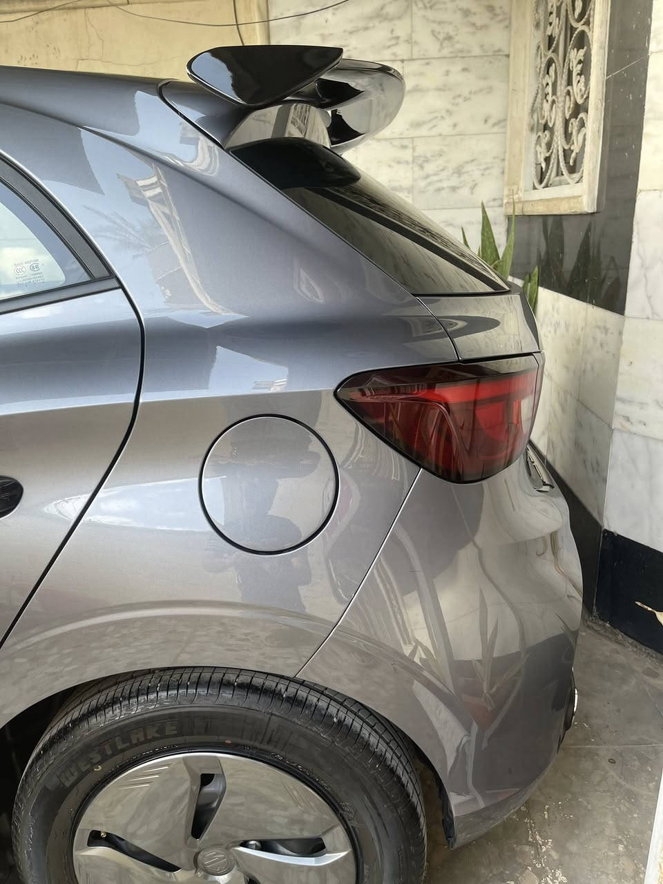 ‎(((رقم أربيل 2025  )))
mg3 
‎الفئة ستاندر STD
‎المحرك 1500 تنفس طبيعي 
‎كير اوتماتيك 
‎شاشةكامرا carply
‎تحكم ستيرن جهتين 
‎ايرباك عدد 2
‎اشاير بالمري
‎ ترحيب
‎حساس اطارات 
‎حساسات خلفية 
ماشية 33الف  ومكفولة كفاله عامه من كلشي عليها إضافات لايت led عدسة متغير وجهاز كار بلي تتحول الشاشة يوتيوب لحية وسكوبات ومراية باتمان ومصروف عليها خير من الله 
مكانها بغداد ***********  
سعرها 102 وبيها مجال قليل جدآ
