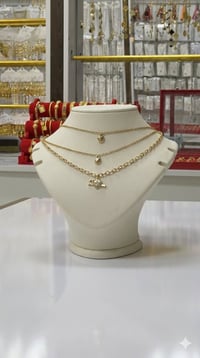 قلادة ثلاثية • ذهبي فضي • سوق الاسكندرية