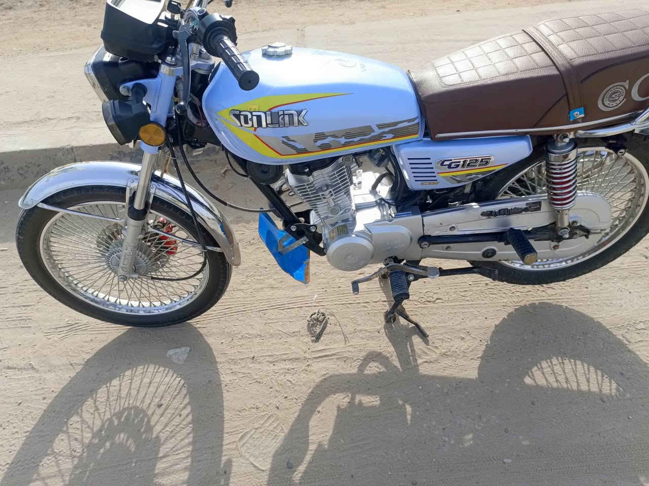 تايكر  23 طالع ب 24 انضف من صوره
مكينه كهرباءيات كله مكفوله من الفتح مكانه ديوانية سعر 
***********
