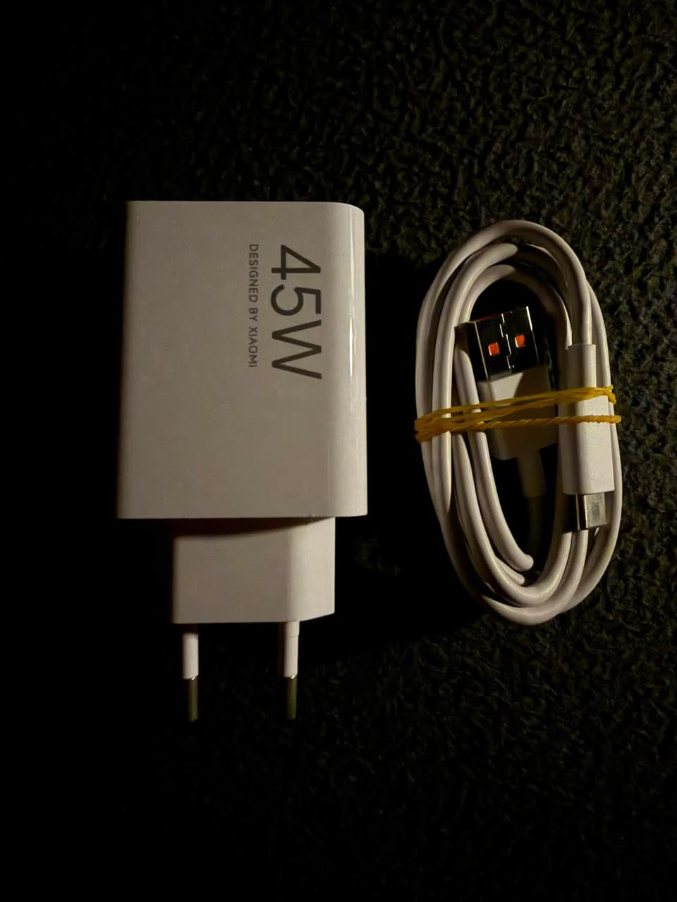 شاومي باد ٧
Xiaomi pad 7 
8/256
كارتون شاحنه كامله  + لزگه شاشه اصليه +حافظه مرفقه بالكارتون الاصليه مال شاومي 
كل شي واضح بالصور 
استخدام قليل 
فاتوره الشراء عالم القلعه يعني داخل الضمان 
شرط الـفحــص شبــه جديد 
السعر 430 بي مجال بسيط 
بغداد البلديات 
لا يوجد توصيل 
***********
