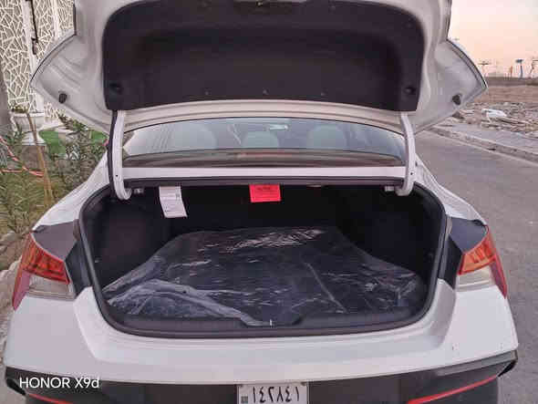 هونداي النترا ليمتدد وراد امريكي 2024
مواصفات لايمتدد معروفه بصمه دخول ذكي كشنات جلد فتحه 
كامرات 360 ردار تحكم استيرين 
شاشه دجتل 3 وضعيات قياده 
تثبيت سرعه سياقه ذاتيه
سايد بريك دكمه
شاشه متصل ويا العينه
مكينه 2000
حادثها فقط رصعات بل بنيد وخشم الجاملغ راجع بل بيدائار
داعميه ولايتاته اصليه 
لون صدفي 

***********
