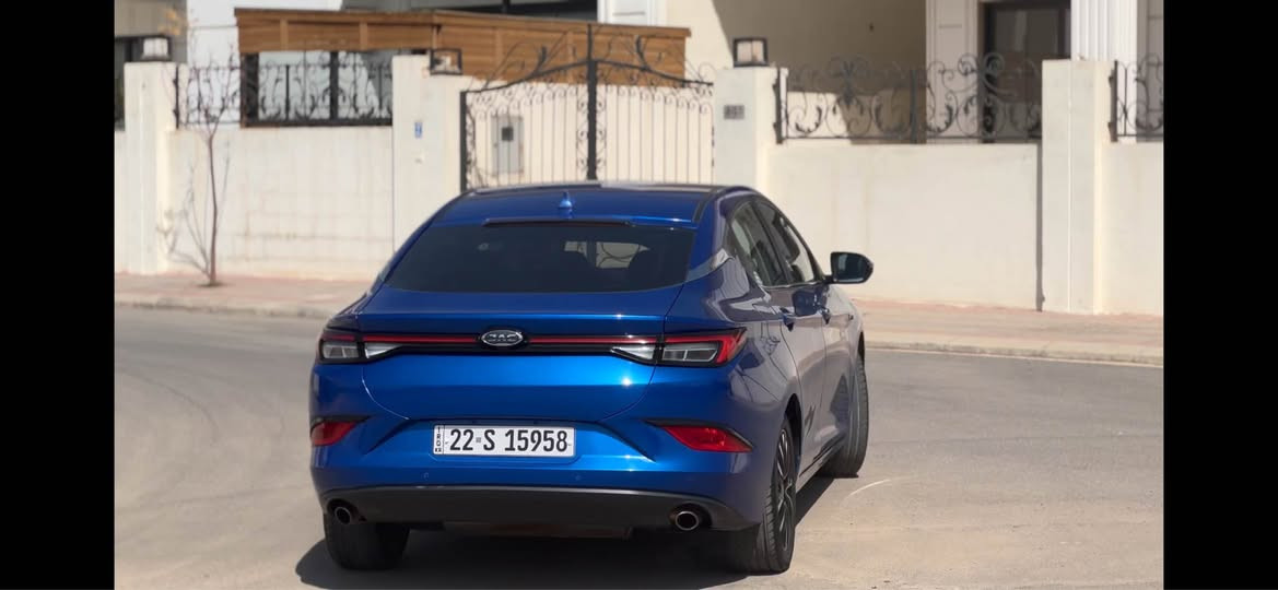 ئۆتۆمبێلی jac j7 فوول مواسەفات مەکینە 1.5 turbo هۆرسپاوەر 180/210 نیوتن مەتر گێر تۆماتیک و عادی دەرگا بەصمە 
بەصمەی ئیشپێکردن سندوق بصمە لایتی LED و بەخێر هاتن دواوەو پێشەوە / بەردەرگاو دەشبول LED /کامیرە /حەساس /ویل ١٧ /سڵاید/ ئاوێنە ئیشارەتو شەفت /شاشە تێسلا iOS android  کارپلەی ئۆتۆ هۆڵد گێچ ئەلیکترۆنی 
گێڕو مەکینە و کارەبایەتی VW ڤۆڵکسواگنی ئەڵمانی 
تایەو ڕۆن و سێرڤس کامل تازەیە 
یەک پارچە معجون  چوار پارچە بەس کلێر بێ دعم   *********** بێ ئیڕباگ/93000km ڕۆشتوە ١١٢ معامەلە  وەتساپ *********** أربيل, العراق
