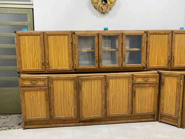 قناني غاز نضيفات سعر الوحدة 50 وبيهة مجال
مجمدة حجم كبير سعرهة 125 وبيهة مجال 
كاونتر 3 قطع قياس 3 متر سعره 350 وبي مجال
زوالي عدد ثنين نفس القياس جدد سعرة الوحدة 80 وحدة 75
ساحبة نظيفة سعرهة 60 وبيهة مجال 
للاستفسار الاتصال على الرقم ***********
***********
