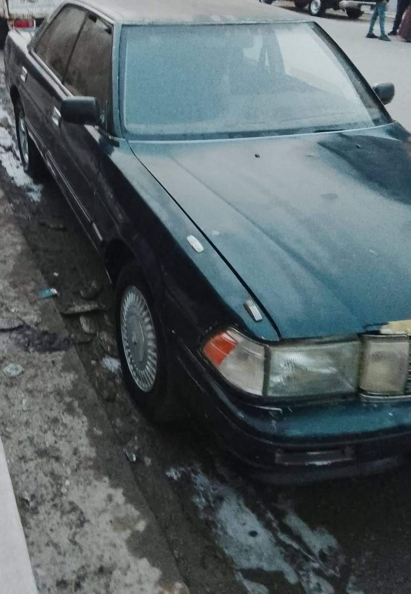 السلام عليكم هارتوب للبيع موديل 91 رقم ديالى انجليزي باسمي مكان السياره بغداد سعر 27 ا محرك بطه اتصل بي خير وتدلل.  ***********
