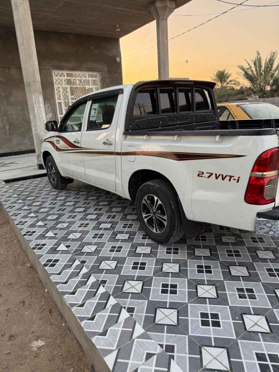 سلام عليكم بيكم 7 البيع شاصي 19 كويتي سياره جديده كفاله السعر128 العنوان البصره الشافي ***********.حداديه صار 5تيام من مسويه  *********** والمو شراي لا يتصل رحمه الوالديكم
