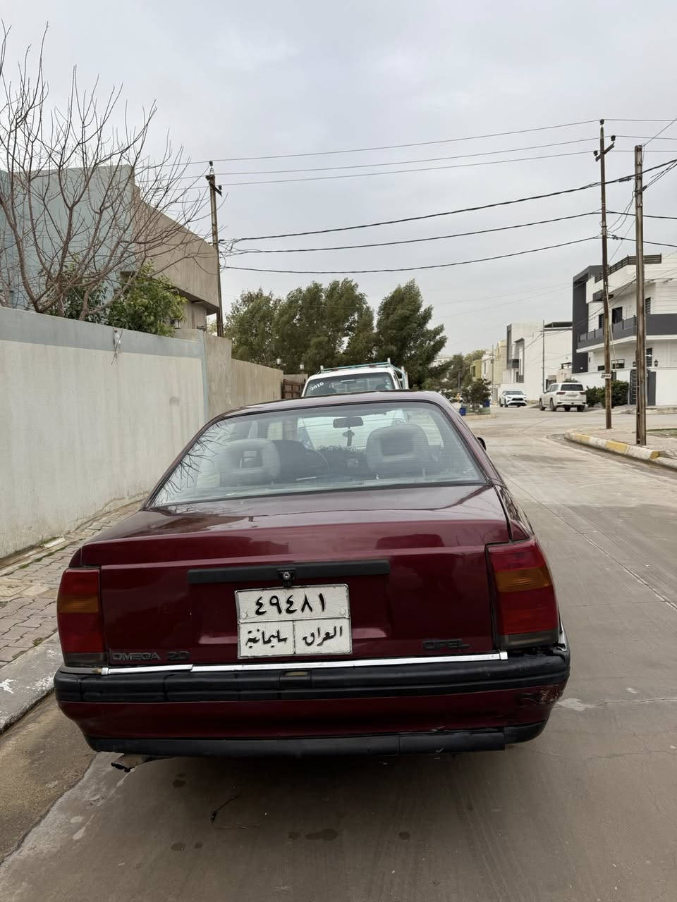 اوميكه موديل 1992رقم سليمانيه ساقطه اقل من سنه حداديه جديده كهربائيه شغاله  سعر 33بي مجال  ***********
