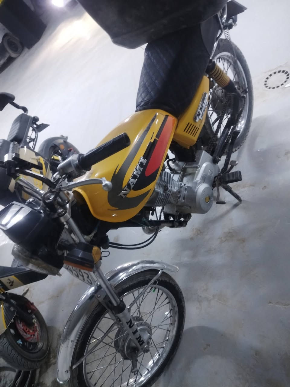 دراجه يراني للبيع مديل 21 رقم وسونيه بسمي مكاني البصره الزبير السعر خاص هاذ رقمي ***********
