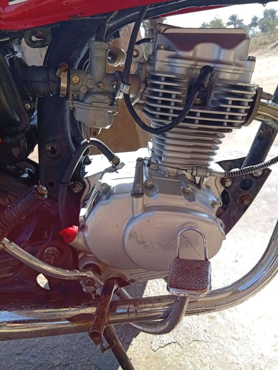 عمي سلام عليكم شلامجه 24  شاصي 24 ما مفتوح بيه برغي دراجه خيرر من الله شلعه ومعدل وفولل البيع او مراوس السعرر 525 وبيه مجال حك الجيه


**إذا كنت صاحب هذا الإعلان وتريد حذفه لأي سبب، رجاءا أرسل رسالة إلى الدعم الفني**