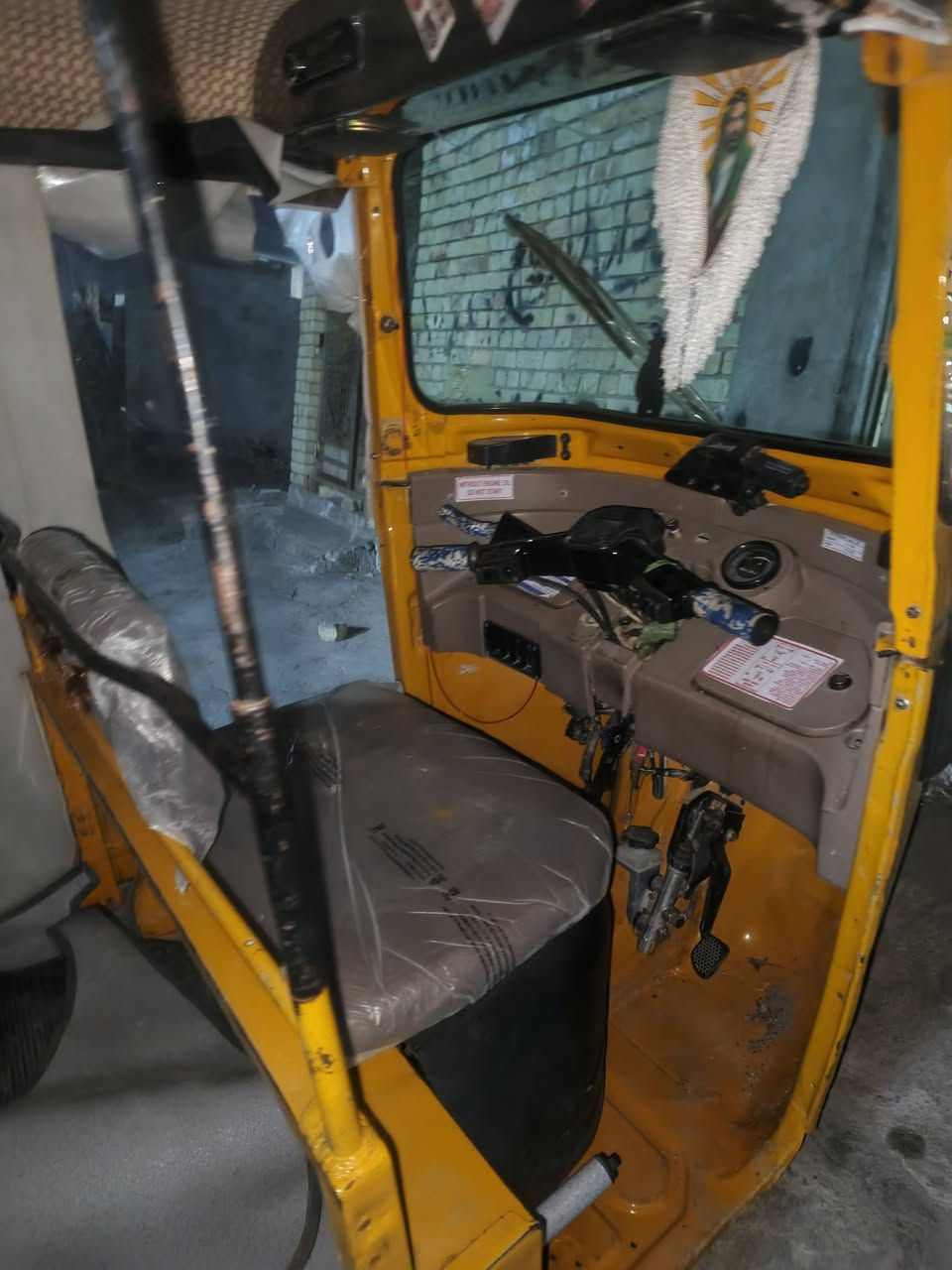 سلام عليكم تكتك موديل ٢٠شهر ٢تكتك خير من الله كل نقص مابيه تكتك بسمي تحويل ثاني يوم مكاني بغداد مدينت صدر الحمديه تكتك رقمه كوت  أو بسمي محوله إني بغداد مدينت صدر سعره ٥٨٥٠او بيه مجال حك جيه تكتك كل نقص مابيه كبل لشارع ***********
