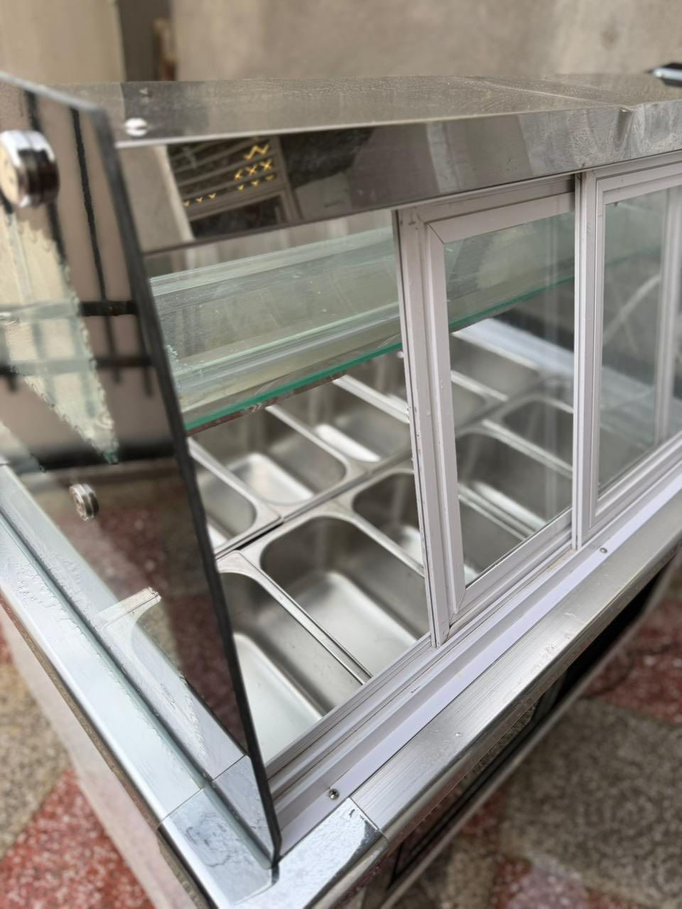 عارضه مال مقبلات.
استعمال اقل٦ اشهر 
السعر ٥٠٠ وبيه مجال قليل 
***********
مكان بابل
