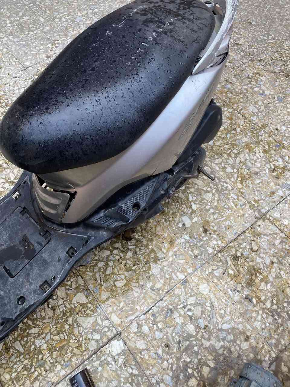 السلام عليكم شباب درجه بريز البيع الدرجه كوم حديد 
***********
مكاني بغداد حي اور
