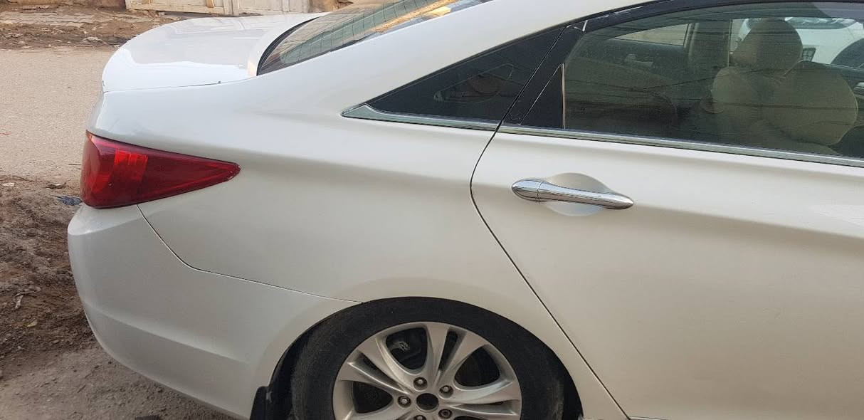 السلام عليكم سوناتا 2011 فول مواصفات تبريد قطعتين بانوراما مري شفط عدا البصمه رقم انكليزي سنويه صاقطه صبغ ٢ جاملغات خلفيه الجاملغ الخلفي صفحة السايق متضرر الشاصي ومرجع بدون كص موضح التعمير بالصور المكينه 2000 بيه نسمه بخار  السعر 90 وبيه مجال   للأستفسار  اتصال او واتساب ***********
