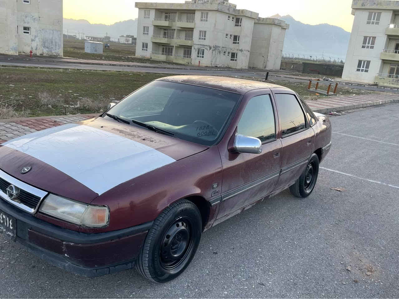 ***********
ئؤپل موديل١٩٩١
مةكينه٢٠ گير اوتوماتيك
سةيارةكة علوجة بةشةرتي
كيشةي مةدةنيي
گيرو مةكينه بةشةرت
دةعمو ليدراني نيه
توندو تول
جام كارةباي
سوكان محرةك
گةرمي و كارةباي مةزبوت
موسو براوة نيه
سعري١٧ $ بشدار, السليمانية
