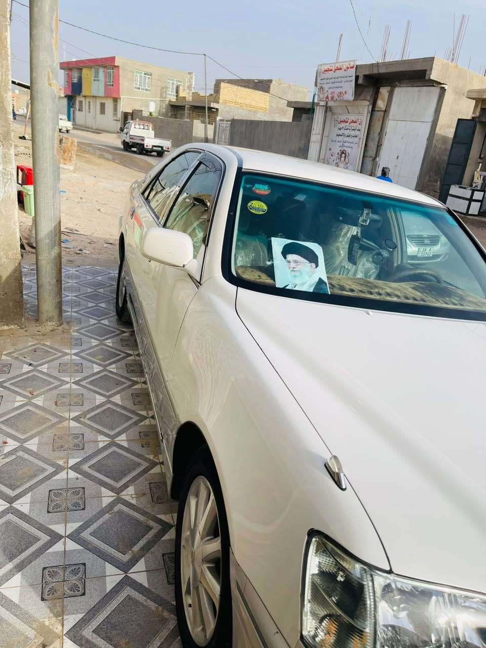 السلام عليكم ملكه 2003ديفور جبير سياره جاهزه مكينه تبريد ثلج حداديه جديده تخم تاير مواصفات 3دكم السعر 120وبيها مجال قليل كلش السياره جديده وجاهزه السياره ب اسمي تحويل ثاني يوم مكاني بابل الكفل 
الاستفسار تصل ***********
