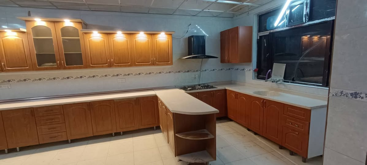 ٢٥٠،٠٠٠ معامالە
***********
