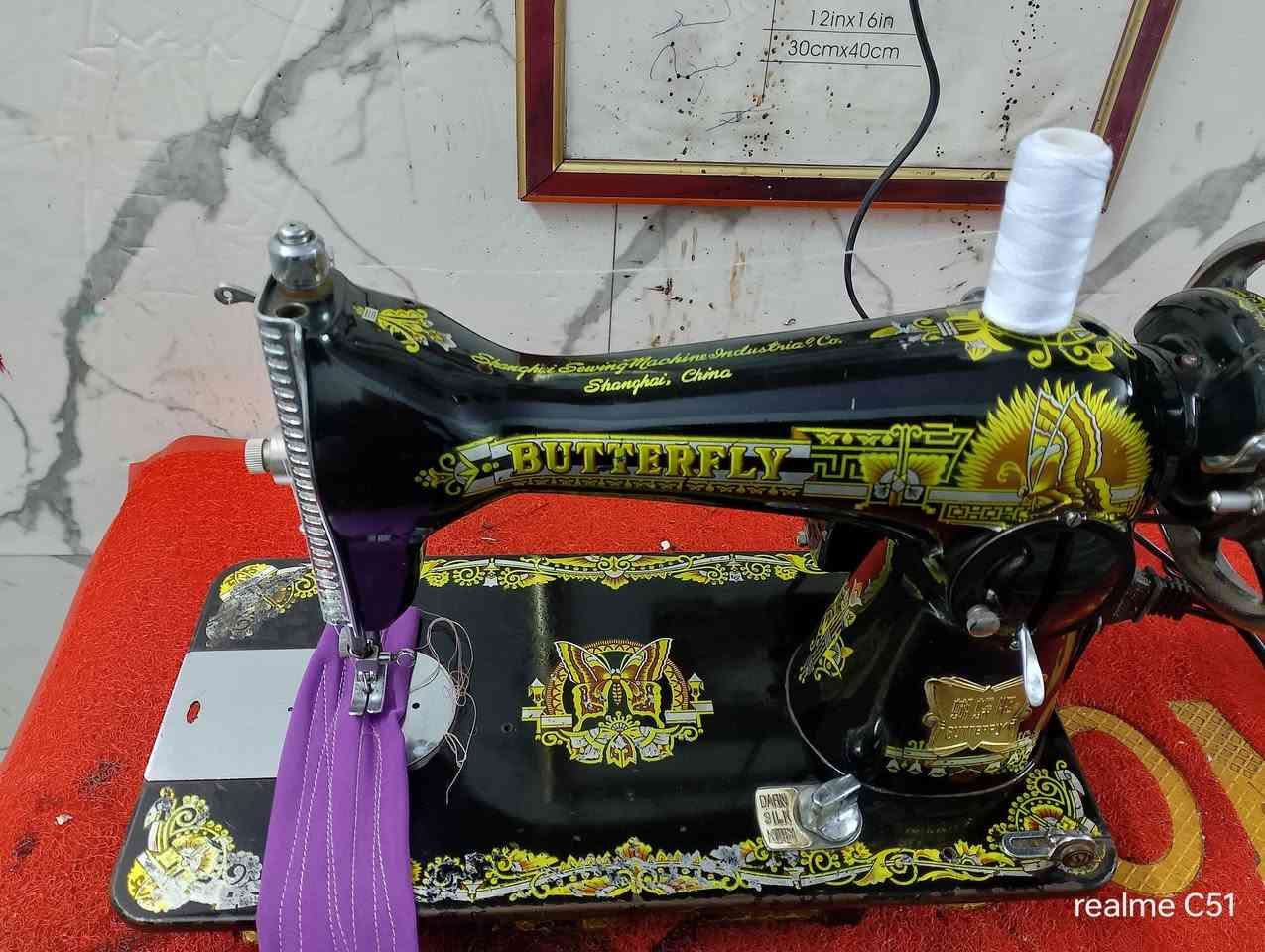 ماكنه فراشه 🦋 من قديمات مآل ثمانينات
واتساب
***********
