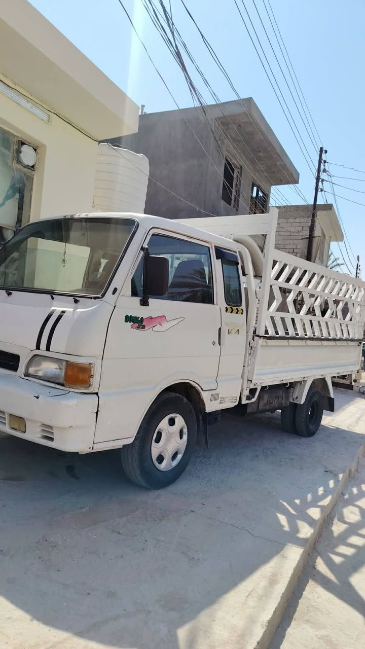 السلام عليكم...
كيا بنكو قماره وربع موديل 1996.جاهزه من كل شيء محرك جديد.. وكير واكسل وحداديه.... شاصي مكفول رقم انكليزي بابل.. سنويه مجدده.. اللون ابيض.. مكاني الحله... السعر 52 وبيها مجال للشراي.. 
الاتصال على الموبايل***********
