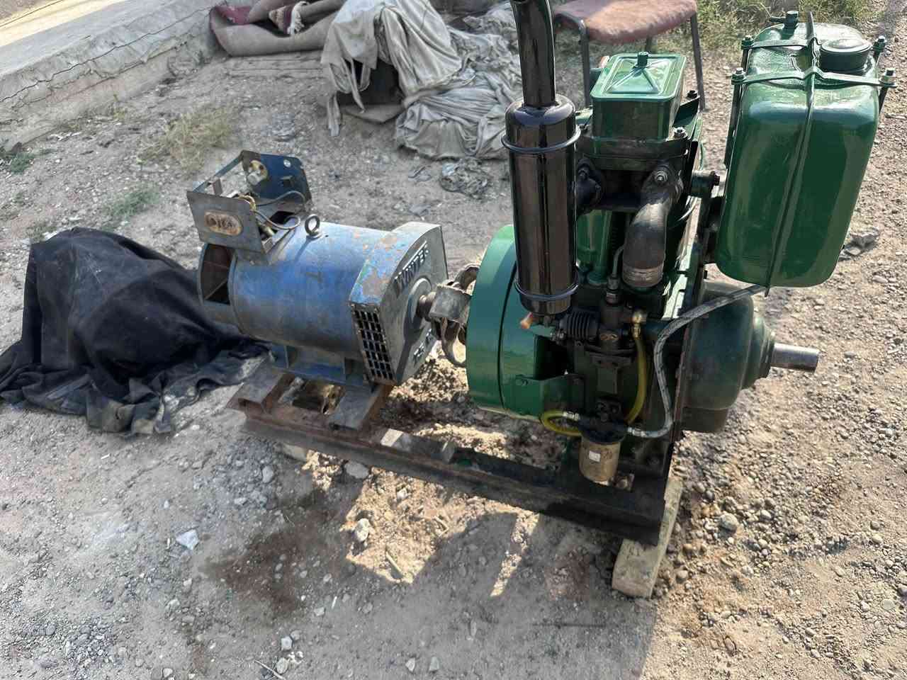 سلام عليكم مولدة هندي لبيع حجم لمحرك 10حصان  راس تولديد ٧ونص  لمكان بغداد شغلة سلاميات  سعر 650وبي مجال استفسار على رقم ***********
