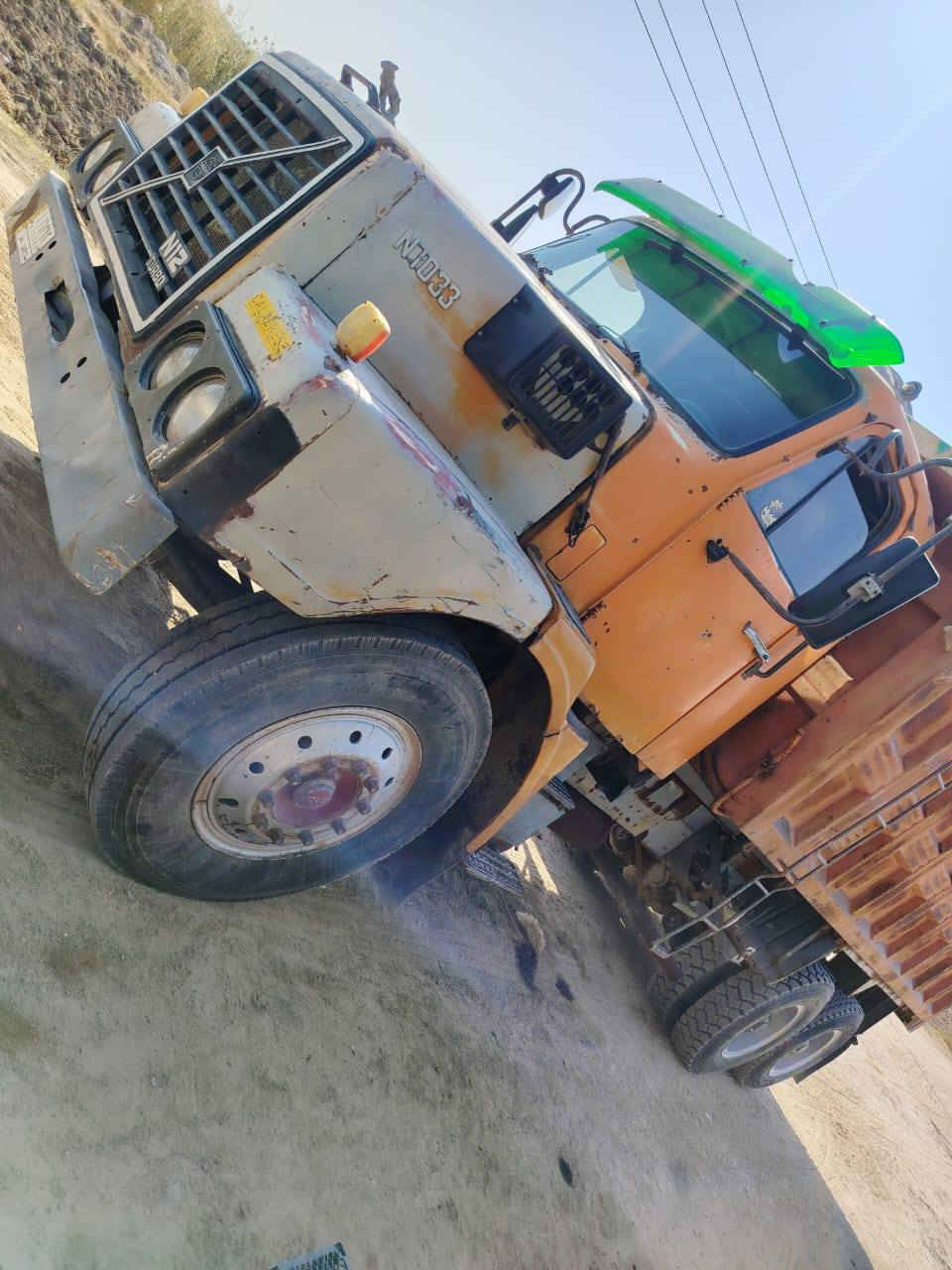 نكررر البيع بسبب الوعود الكاذبة فالفل موديل 82 سياره مامطوله محرك مايصرف  ولا يبخر تخم تأثير جديد  وبيها زوج مستعمل رقم الهاتف *********** سنويه بعدها ماساقطه سعر20وبيها مجال بسيط
