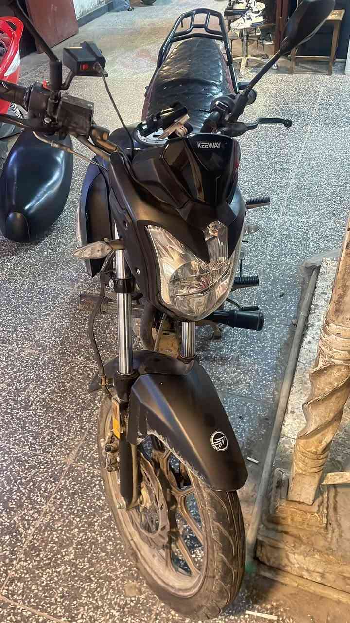 فوول و مكفول 1900 تعال جيك ما مفتوحة ماشية 24 الف
***********
