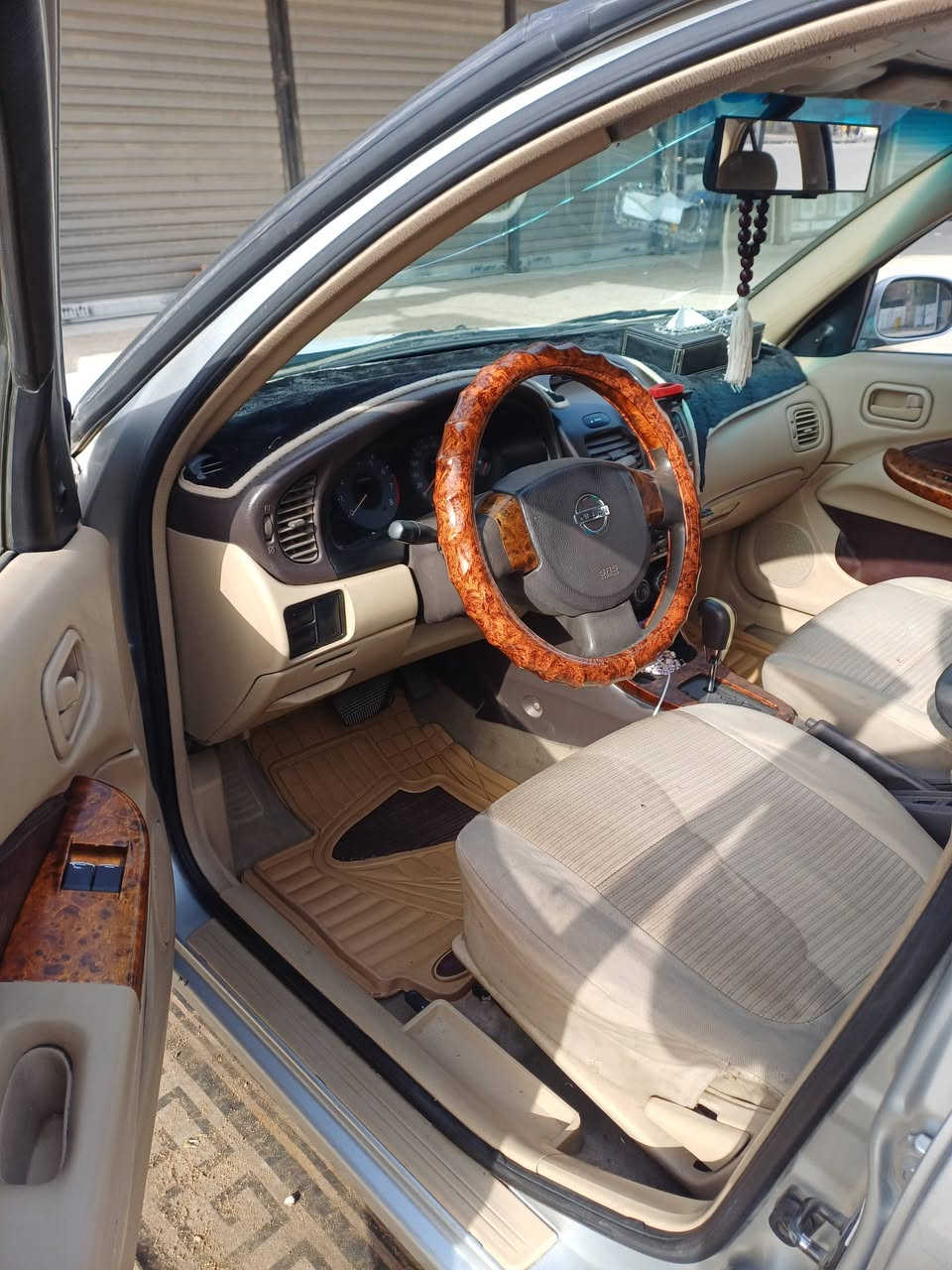 سني ٢٠١٢صبغ ٣قطع *********** السعر ٨٠ مكان الشعب
