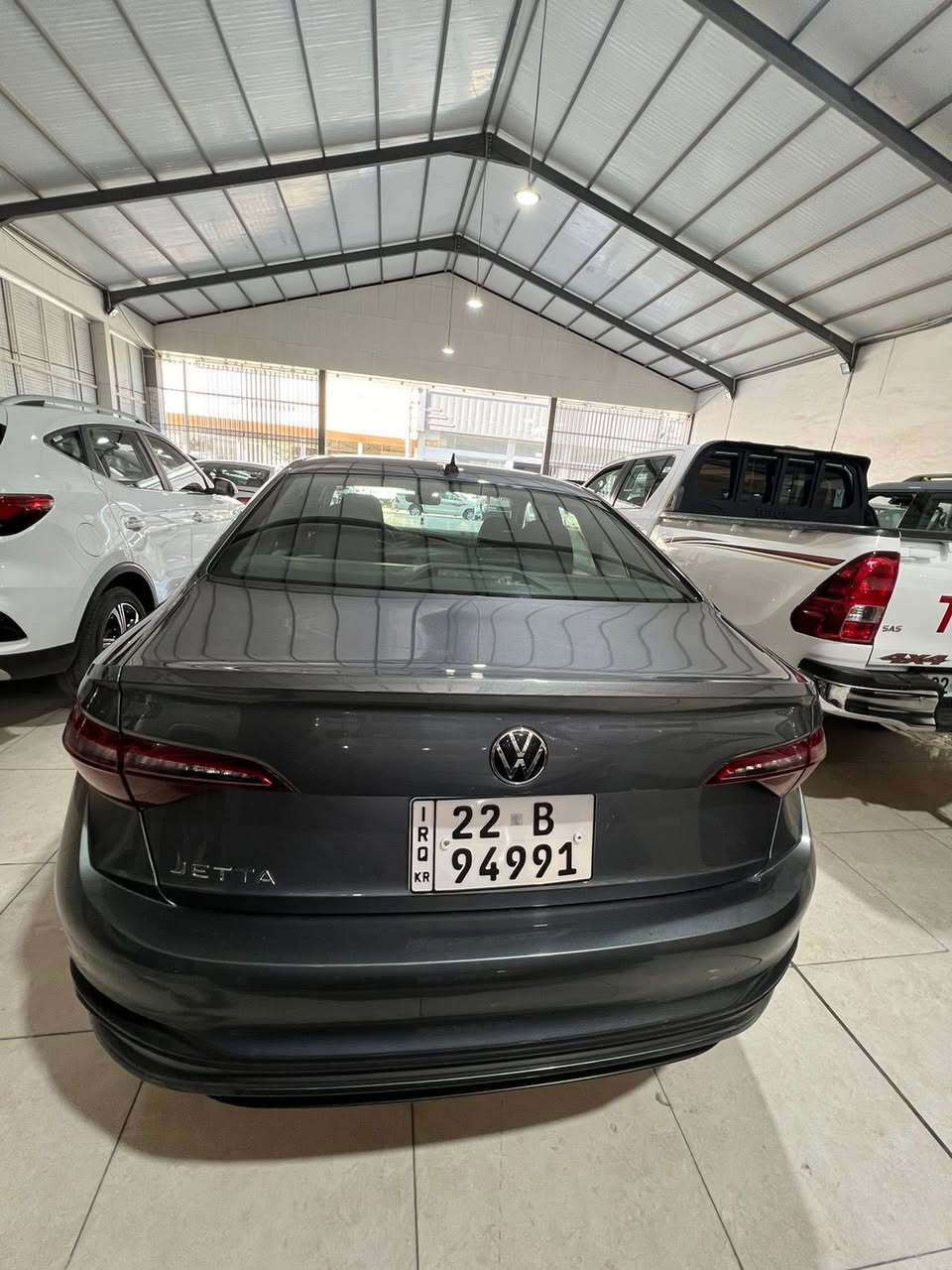 Jetta 2023 S ثلاثه قطعه صبوغ بدون شانسي ايرباگ ستيرن تك سياره جاهزه سعر $  143
0750 7389095
