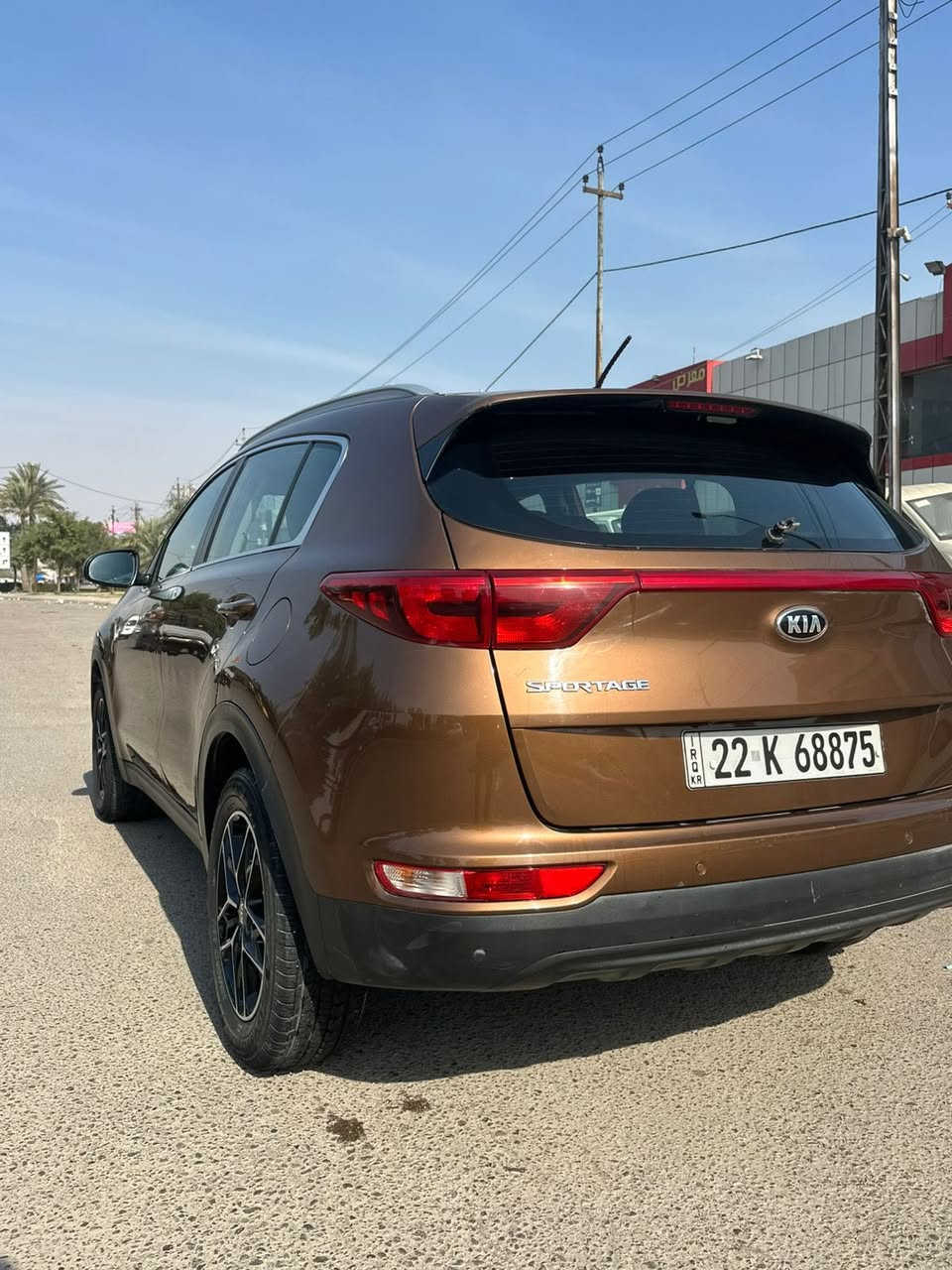 كيا سبورتج موديل 17 رقم أربيل خليجيه مكينه 1600 جي دي اي فقط باب السايق صبغ السعر 145 وبيه مجال للشراي مكاني الكاضميه ***********
