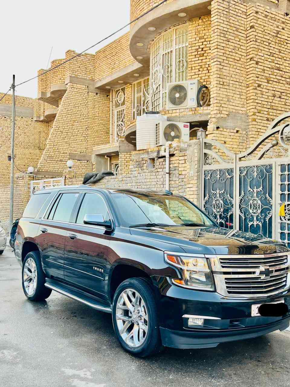 السلام عليكم
تاهو 2017 خليجي
 وكاله المنصور مكفوله كفاله عامه
المواصفات LTZ المعروفه فول مواصفات
عاده 90 كيلو متر 
السعر 83 وبيه مجال بسيط
الرقم للاستفسار: ***********
