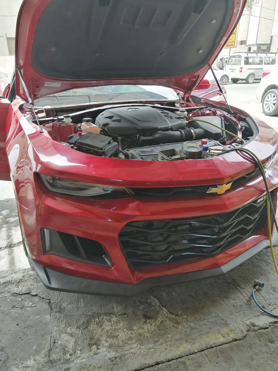 من الاعمال اليومية للورشه 💯 ✔️✔️
تم الفحص بالجهاز السونار الالكتروني الحديث
وفتح دشبول #كمارو_2019 
لتبديل #فريز_التبريد_الاصلي.
مع #شحن_غاز 1234yf#الايطالي_الاصلي
مع ضمان سنتين بوصل مقدم من الورشة
علما جميع المواد التي استبدلت اصلية من الوكالة 👍
               ************************
❓كما يتوفر لدينا #جميع #الادوات #والمواد #الخاصة #بمنظومة #التبريد #الاصلية #لكافة #السيارات
#خدمات #ابوياسر_لتبريد_السيارات
#بغداد / #شارع_النضال/ #القصر #الابيض/
مقابل #مدرسه_السعدون.
‏‎#متواجدون_كل_ايام_الاسبوع ✅
                ==========================
                   الفحص وتحديد العطل مجانا
*********** حسين 
*********** ابوياسر
