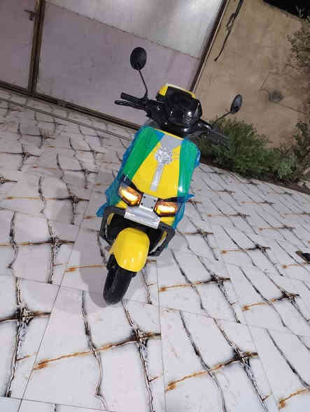 دراج شحن ٤ سرع ٦ بطارييت الدراج جديده شحنه وحده فقط السعر 800وبيهه مجال شراي يتصل مكانهه البصره قضاء المدينه ***********
