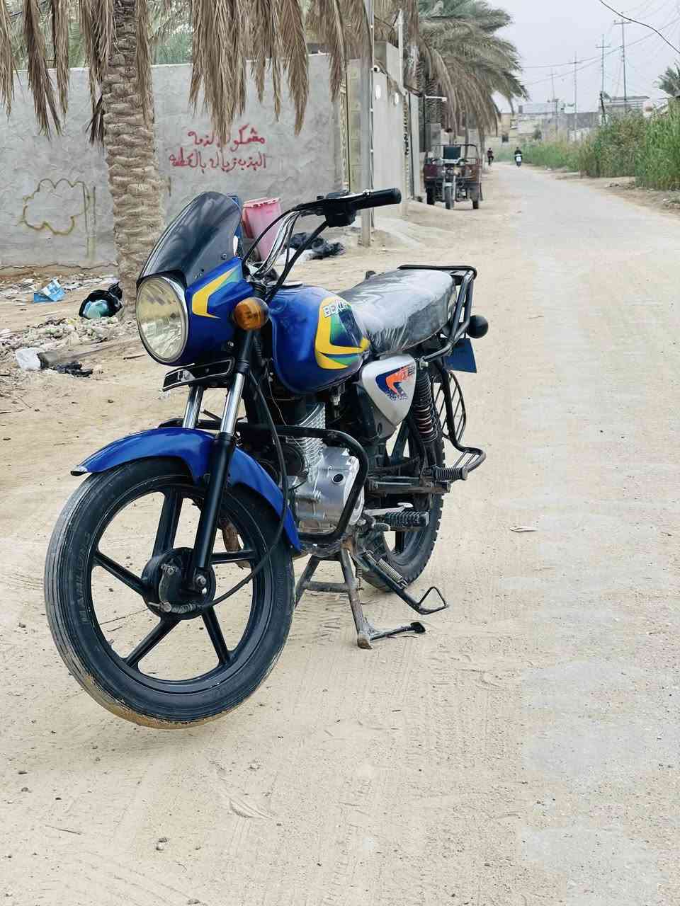 سلام عليكم
دراجه بركسر موديل ٢٠٢٠دراجه نضيفه شواصيها ومكينتها ما مفتوها خمس نمر نضافتها مثل ما بل صوره اوراق اصولي  
سعرها 800وبيها مجال 
مكاني كربلاء لحر لصغير 
لرقم ***********
