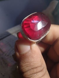 للبيع • اكسسوارات شخصية