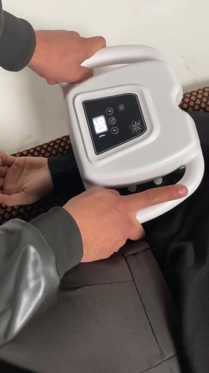 ️🔥 استرخاء فوري بلمسة زر!

جهاز المساج العضلي WNK-569 بقوة 25 واط يمنحك تدليك عميق وفعّال 💥
✨ 16 رأس مساج لكل عضلات الجسم
🎚️ 9 أوضاع تشغيل مع تحكم حتى 99 مستوى
📺 شاشة LED + شحن Type-C عملي
🤲 مقبض مريح للاستخدام اليومي

دلّل جسمك… والراحة عليك 😉

السعر: 30,000
التوصيل: 3 بغداد / محافظات 5


**إذا كنت صاحب هذا الإعلان وتريد حذفه لأي سبب، رجاءا أرسل رسالة إلى الدعم الفني**