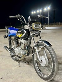 ‎ايراني 5 كير موديل 24 السعر 600 وبيه مجال مكاني بغداد الجديده07770343...