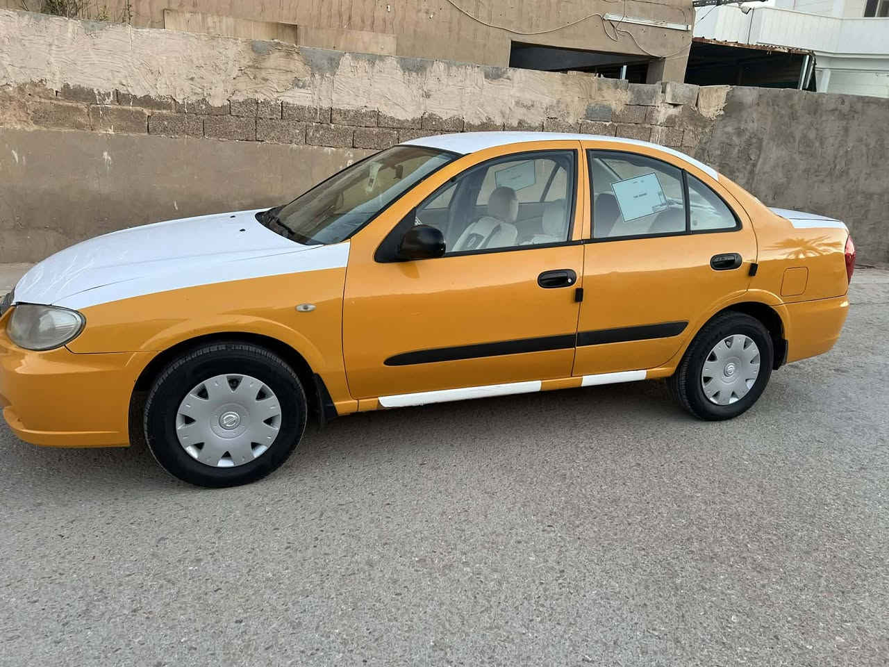 السلام عليكم
نيسان سني ٢٠١١
رقم بغداد مداور شوكت متريد 
محرك كير صدر كفاله 
بيها طخه خفيفه من وره 
ونصبغن الجاملغات الخلفيه 
السياره نضيفه وبالخير ع الياخذها 
السعر 84 وبيها مجال 
مكاني حديثه 
للأستفسار 

***********
