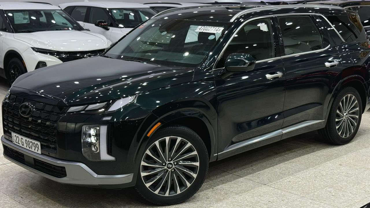 معروض للبيع
بلسايد كالكرافي 2023 اربيل
فول مواصفات للاخير اعلى فئة 
لون مميز زيتوني متغير 
السياره زيرو ماشيه 4 الاف فقط بدون نقص نهائيا 
حادث بابين بدون ايرباك بدون دواخل وشواصي
محرك 6 سلندر 3.8 مكفول من كلشي
مواصفات السياره فتحتين بانوراما 
كراسي جلد وكهرباء وتدفئة وتبريد 
عداد دجتال وانارة داخلية وسستم صوت سماعات 12 سماعه
5 كامرات وردارات 360 درجة 
شاشة اكبر حجم ووضعيات قيادة وتتقدم وترجع بالريمونت 
وبعد بيها هواي مواصفات
السعر 320 ورقة وبيها مجال بسيط للشراي
***********
