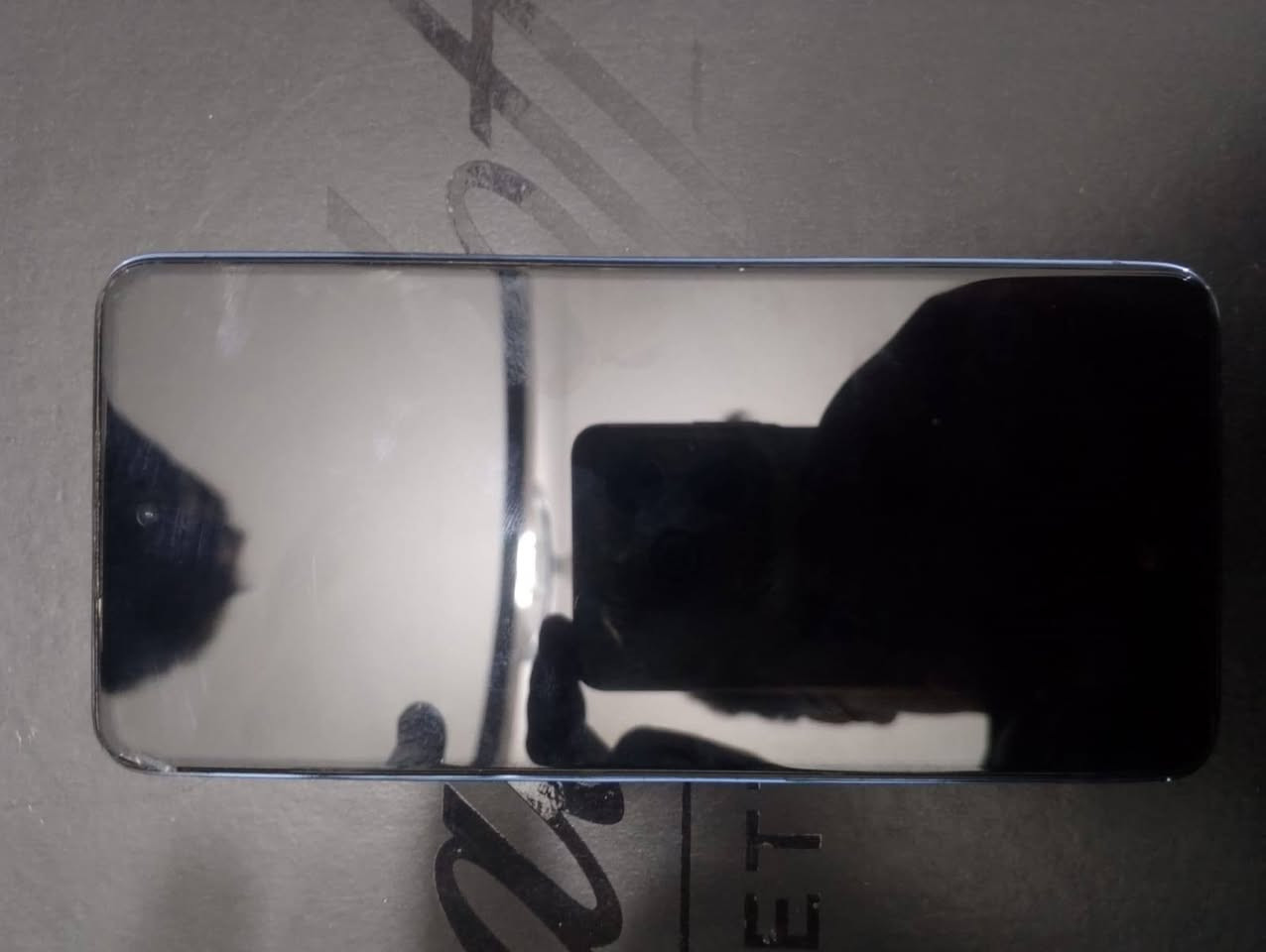 السلام عليكم شباب موبايل للبيع انفينكس هوت 40 اي جهاز نظيف سعره 75 وبي مجال شيء قليل ذاكره 128 عشوائيه 8 كامل ملحقات مكان بغداد المعامل شراي يجي خاص


**إذا كنت صاحب هذا الإعلان وتريد حذفه لأي سبب، رجاءا أرسل رسالة إلى الدعم الفني**