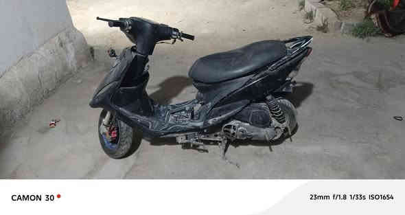 السلام عليكم دراجه ماكس كوم حديد مجفته صاله 3 اشهر عطله بصيط الرقم *********** السعر خاص
