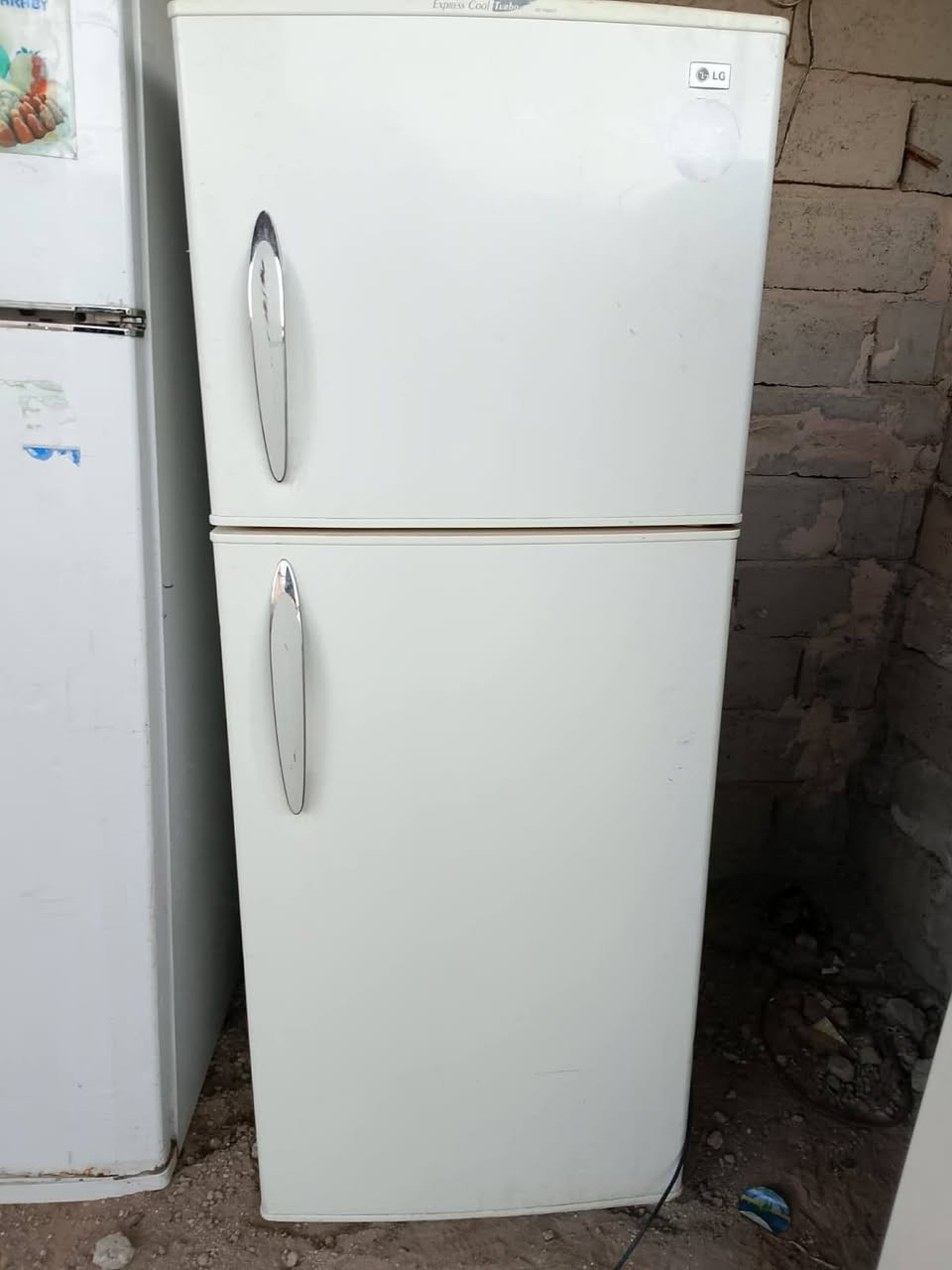 ثلاجات للبيع 
حسب حجم 
والسعر عنوان فلوجه
شغالات عل فحص


**إذا كنت صاحب هذا الإعلان وتريد حذفه لأي سبب، رجاءا أرسل رسالة إلى الدعم الفني**