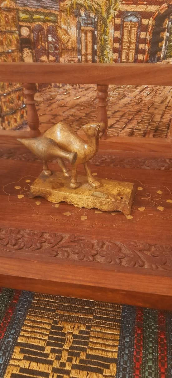 تحفيات ابيع شلع 8 قطع سعرهن 120 الف نهائي يعني قطعه ب 15 الف يوجد توصيل ***********
